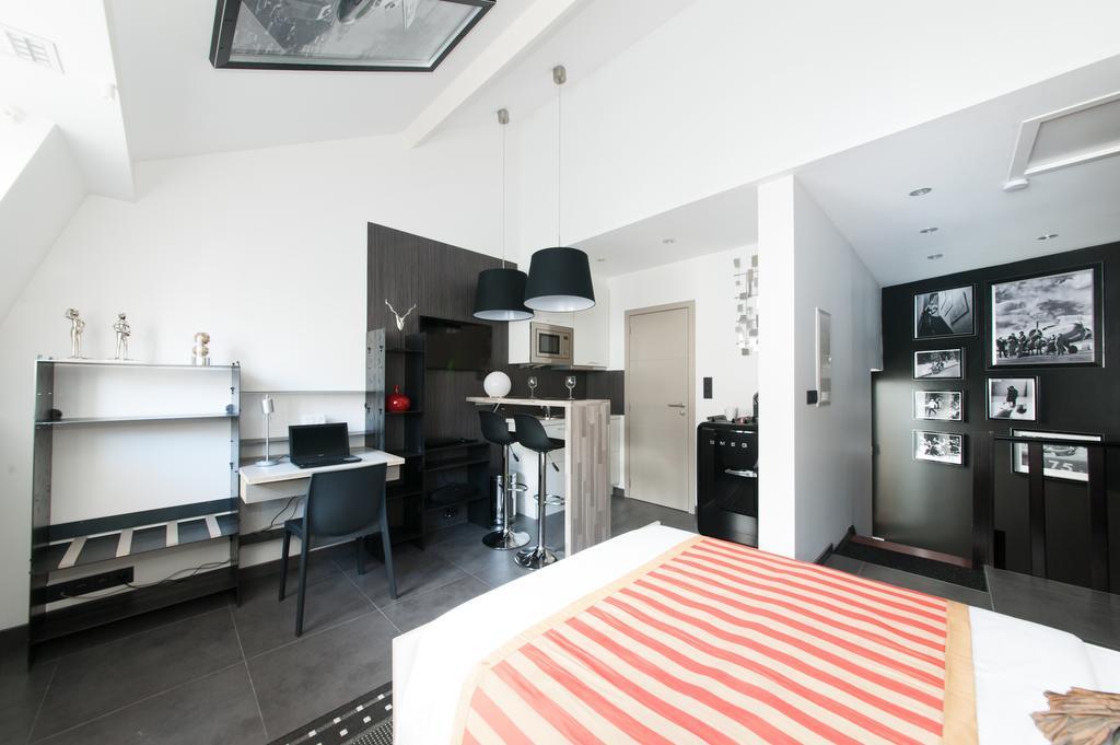 Realtycare Flats Grand Place Aparthotel Brussels Room photo